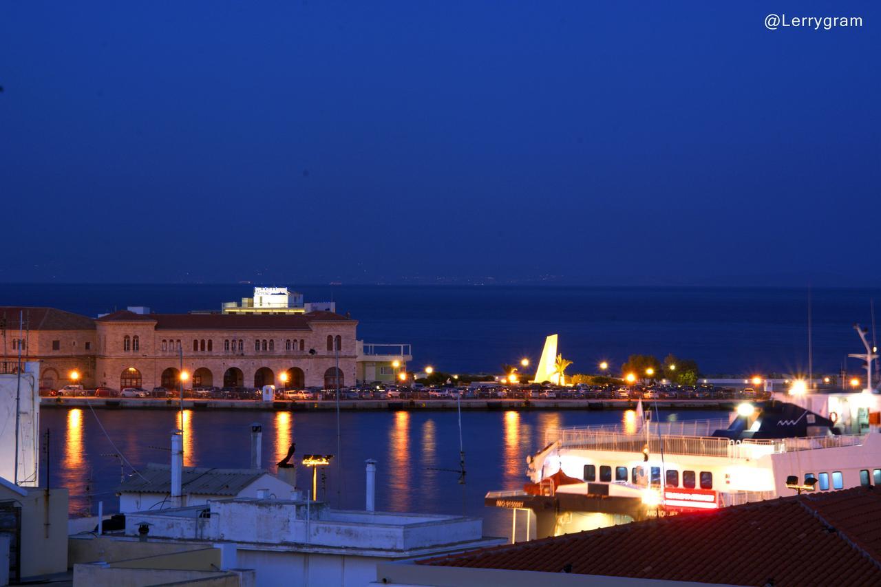 Island Of Luxury Apartments Ermoupoli Bagian luar foto