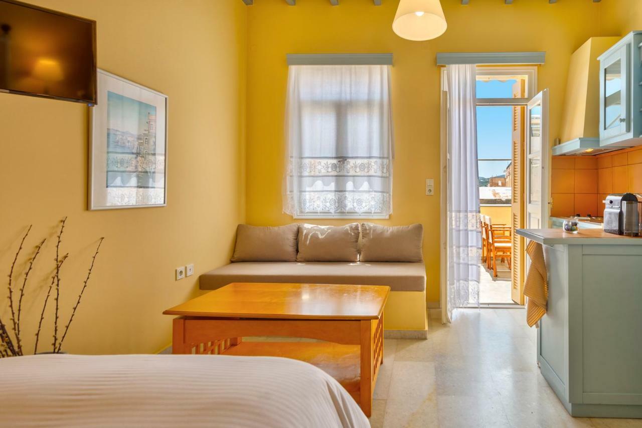 Island Of Luxury Apartments Ermoupoli Bagian luar foto
