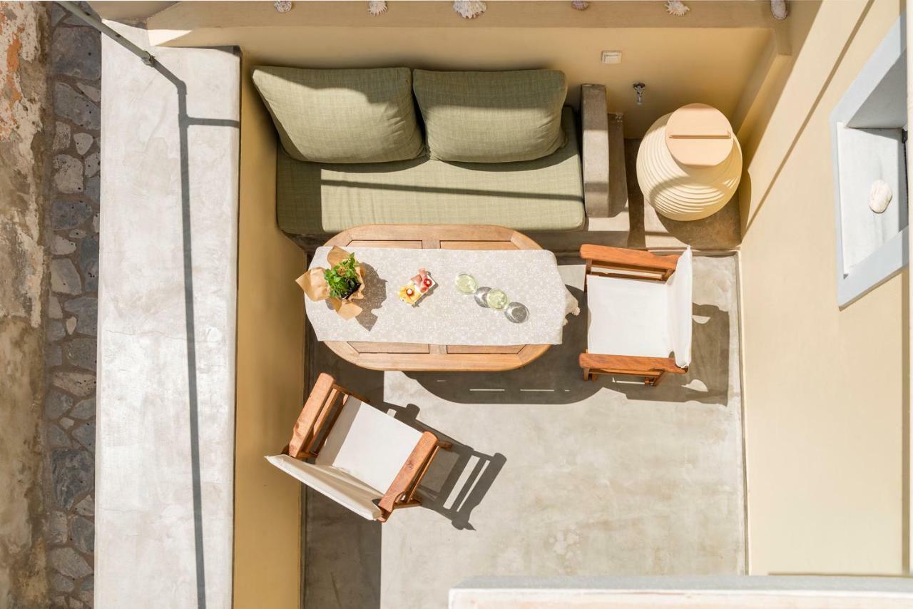 Island Of Luxury Apartments Ermoupoli Bagian luar foto