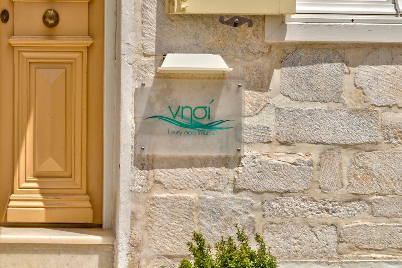 Island Of Luxury Apartments Ermoupoli Bagian luar foto