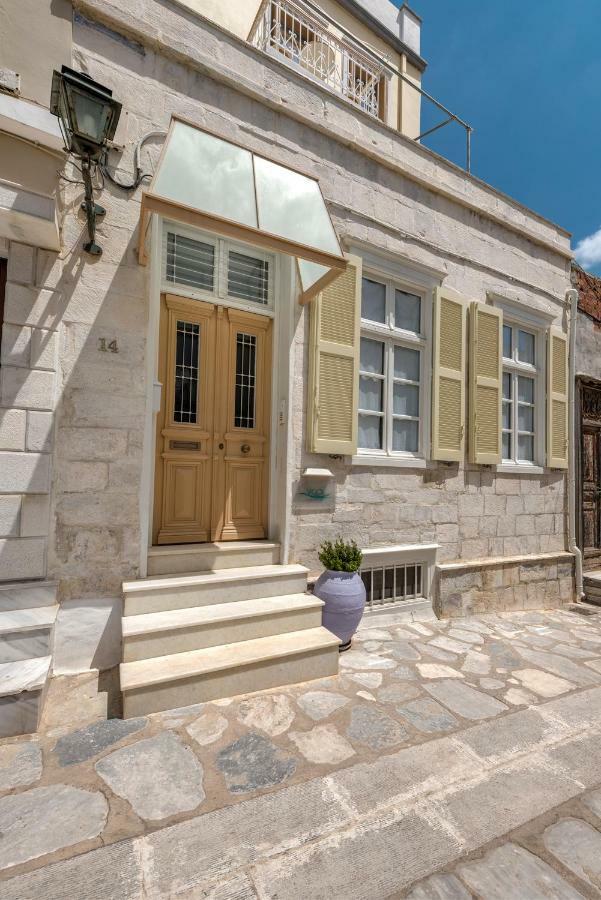 Island Of Luxury Apartments Ermoupoli Bagian luar foto