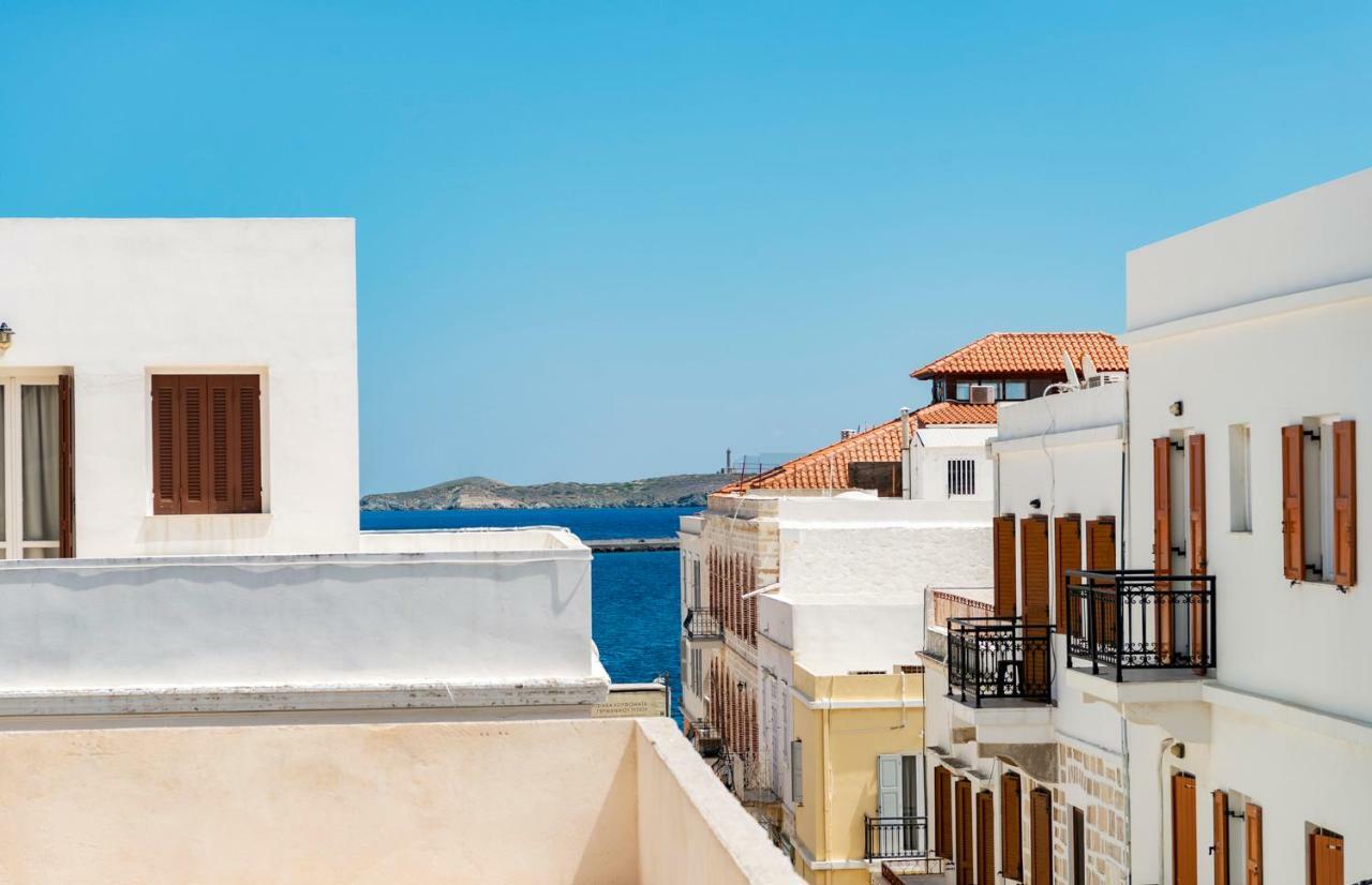 Island Of Luxury Apartments Ermoupoli Bagian luar foto