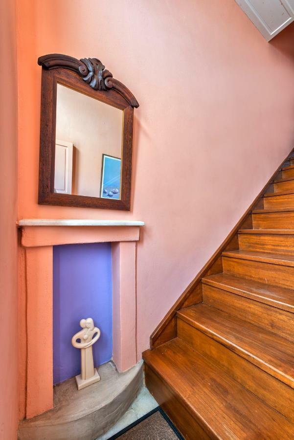 Island Of Luxury Apartments Ermoupoli Bagian luar foto